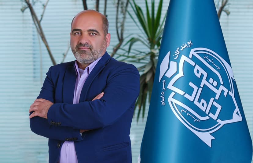  آقای مرتضی  
