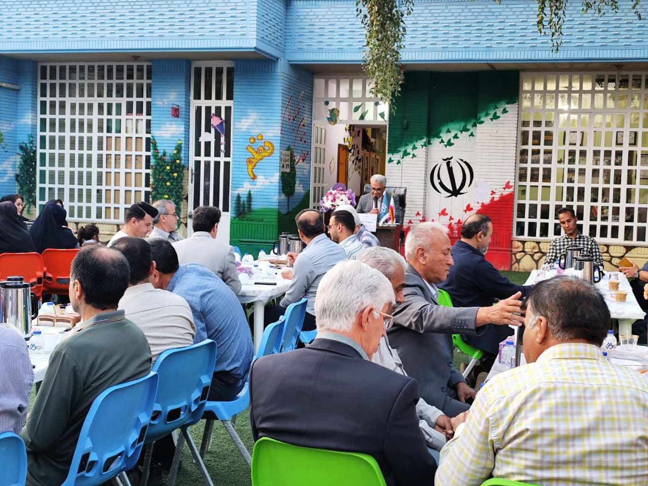 برگزاری شورای آموزگاران و مراسم روز معلم